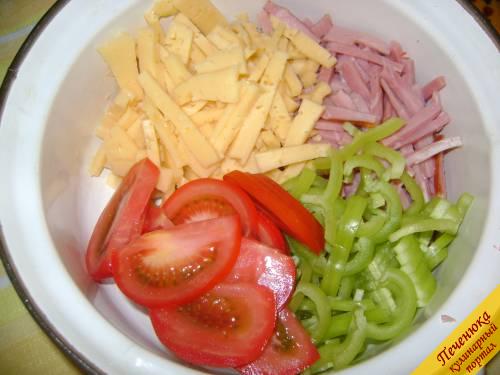7) Все готовые ингредиенты поместить в посуду, где будет находится салат.